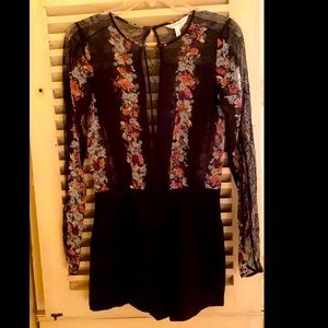 BCBG Romper (with pockets)